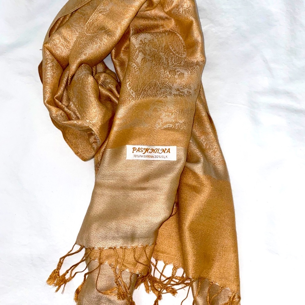 Scarf